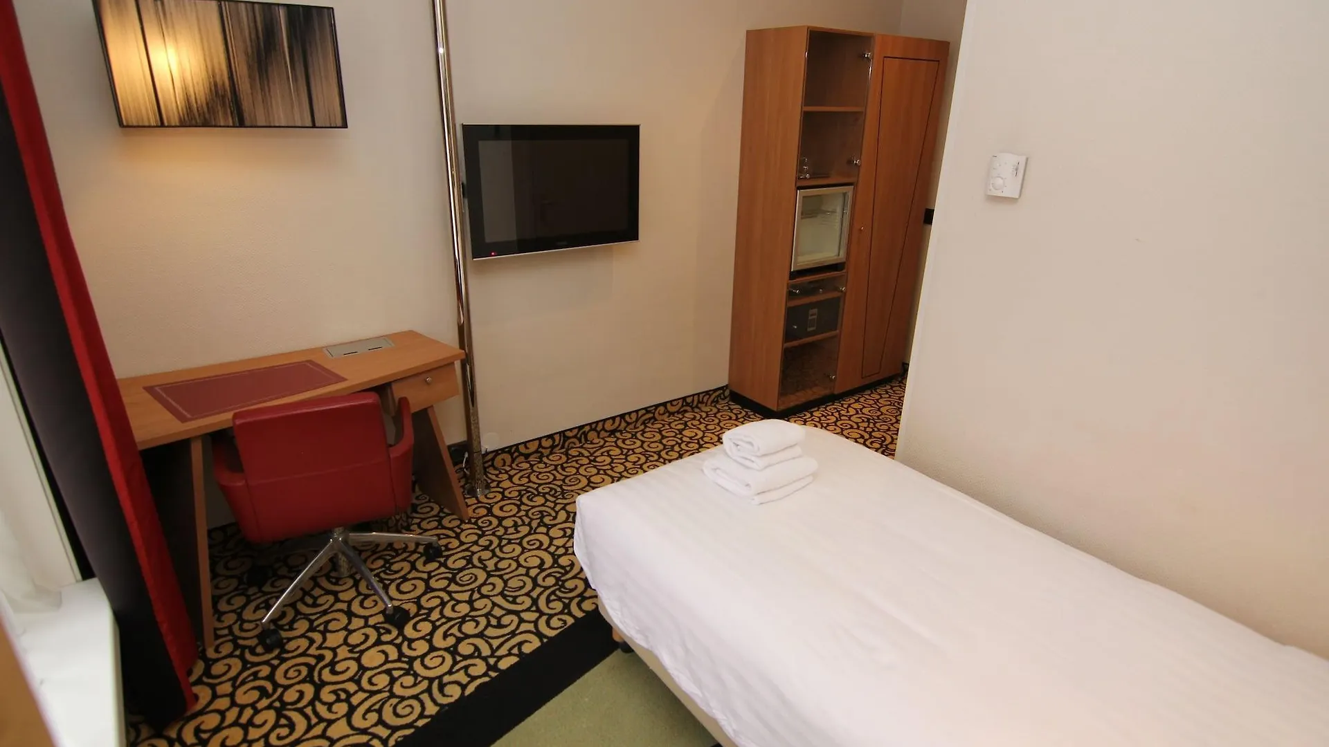 Savoy Hotel Amsterdam 4*,  Netherlands